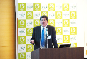 日高 秀人 執行役員兼CTO(ルネサスエレクトロニクス)による招待講演
