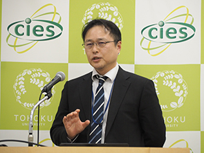 三沢 信裕 統括部長代理(三重富士通セミコンダクター)による基調講演