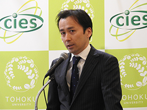 佐藤 茂行 室長(東栄科学産業)による成果報告